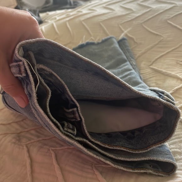 Agolde Riley Short - Picture 8 of 8